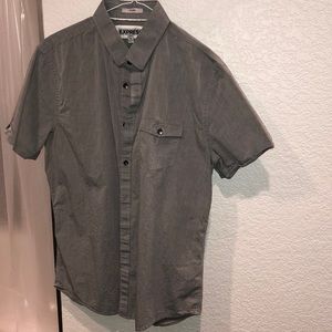 Express fitted short sleeved button down shirt